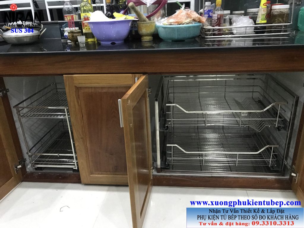 lắp đặt phụ kiện inox 304